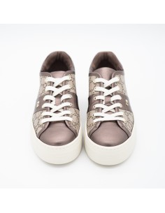 Sneaker NeroGiardini logato 2