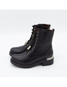 Anfibio NeroGiardini charms 2