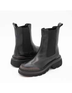 Chelsea Microborchie