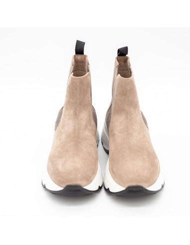 Beatles platform Frau