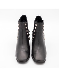 Tronchetto tacco 50 borchie Mivida 2