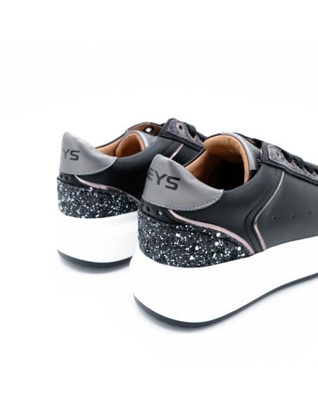 Sneaker Keys dettagli animalier