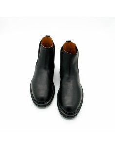 Beatles in pelle NeroGiardini 2